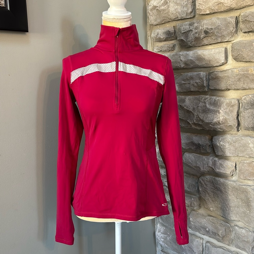 Women’s Champion quarter zip dry fit jacket/layer, XS, dark pink, reflective